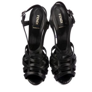 FENDI
Leather T-Strap Sandals
Size: 10 | IT 40